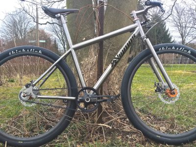 Vigmos-Titan-Stadtbike-Gates-scaled