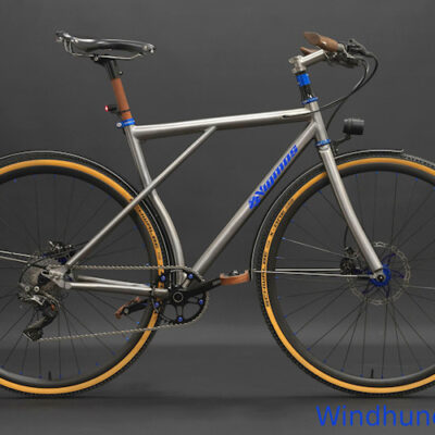 Windhund Titan Fahrrad als Stadtrad Citybike mit Holz