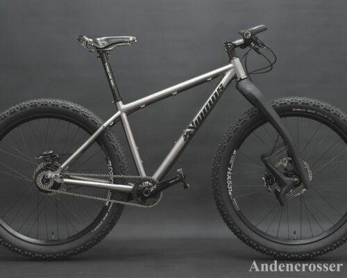 Andencrosser